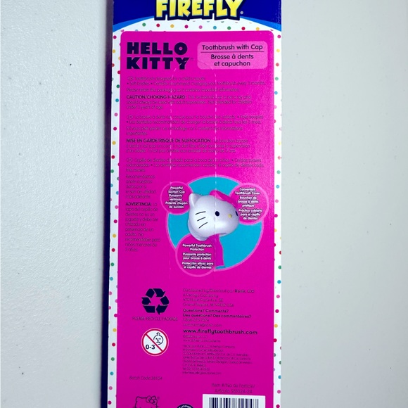 Hello Kitty Toothbrush with Cap - Picture 4 of 4